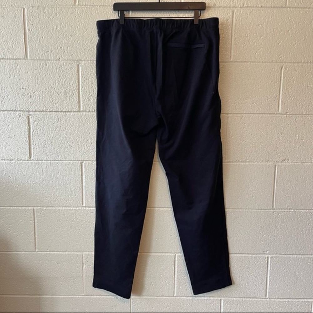 Mack Weldon Ace Sweatpant in Color True Black Jogger Style with Drawstring - Picture 3 of 10